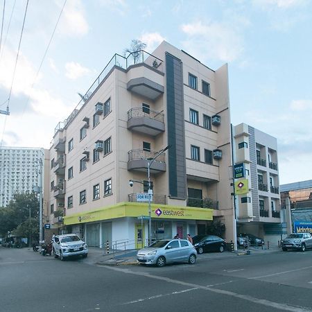 Urbanview At Evangelista Street Makati Makati City Exterior foto