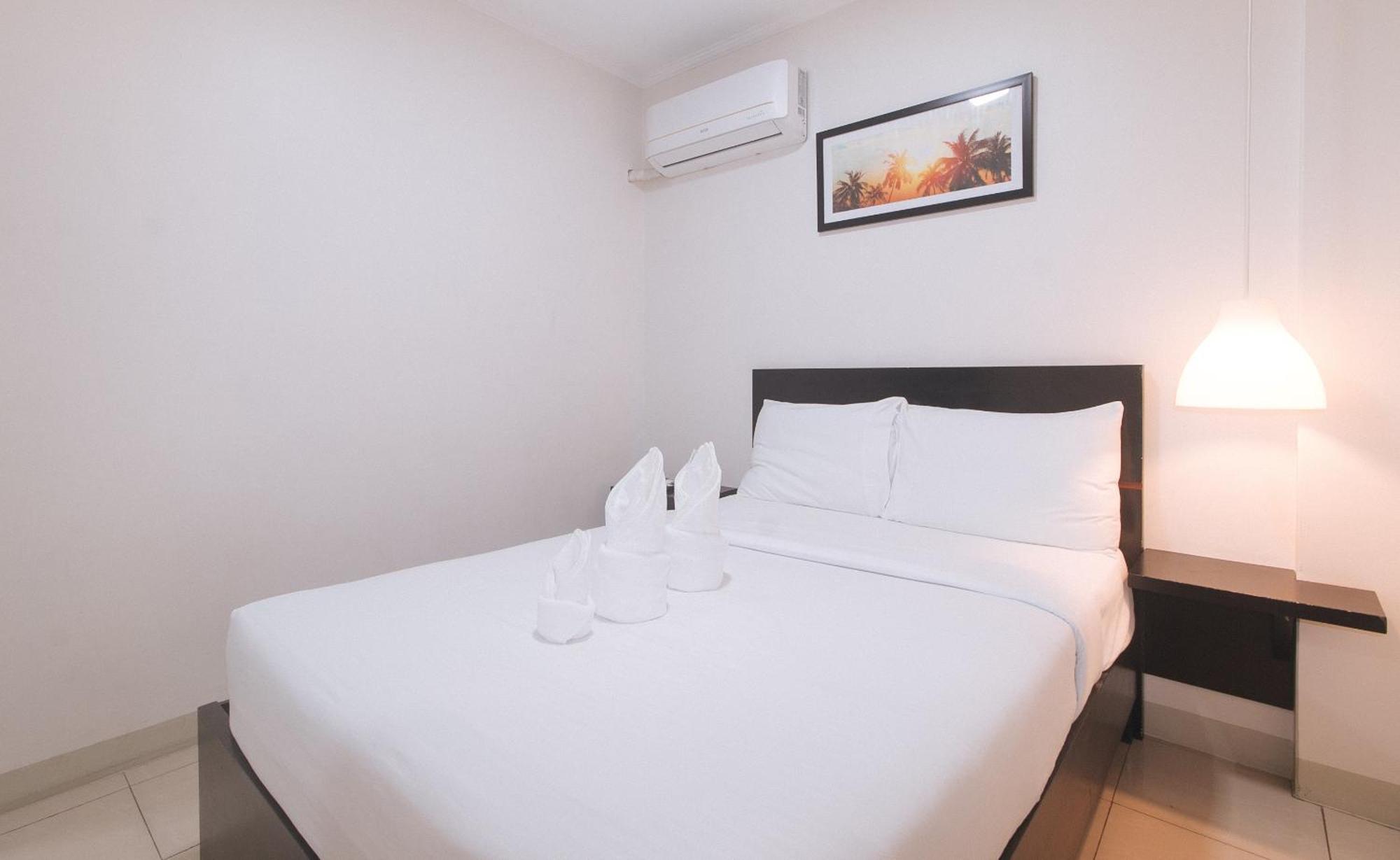 Urbanview At Evangelista Street Makati Makati City Exterior foto